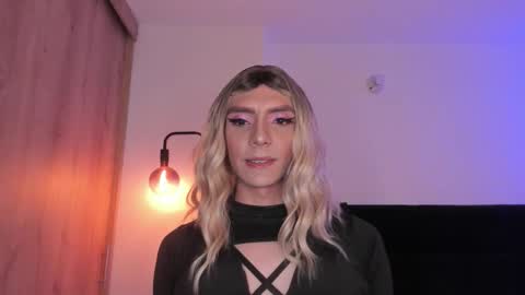 Cameron online show from February 9, 2026, 11:20 pm