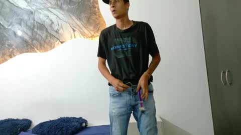 cameronsilverman online show from May 19, 2026, 1:56 am