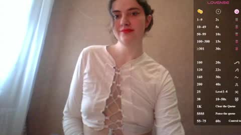 Snapshot of camgirl_xx chatting on April 29, 2026, 11:36 am Marta online show from April 29, 2026, 11:36 am