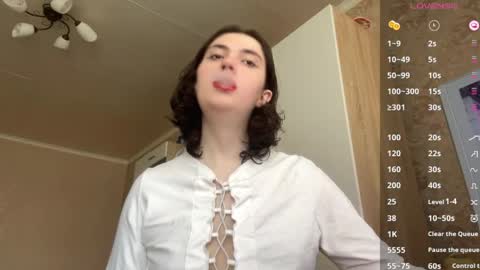 Snapshot of camgirl_xx chatting on May 7, 2026, 9:58 am Marta online show from May 7, 2026, 9:58 am