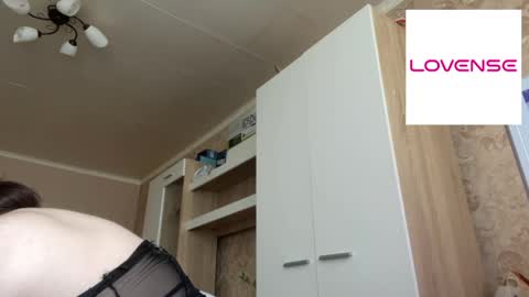 Snapshot of camgirl_xx chatting on May 24, 2026, 9:14 am Marta online show from May 24, 2026, 9:14 am