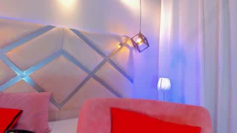 Snapshot of cami_rouxx chatting on July 23, 2026, 9:35 pm cami_rouxx online show from July 23, 2026, 9:35 pm