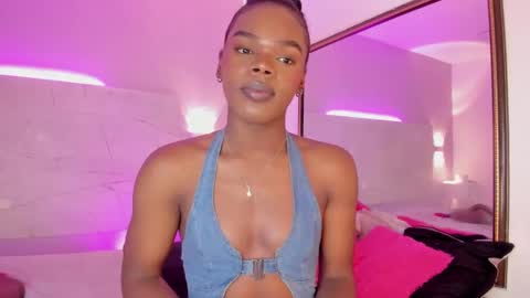 camiestrada online show from February 9, 2025, 2:18 pm