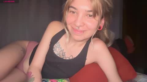 Snapshot of camii19y chatting on February 26, 2026, 9:14 pm camii19y online show from February 26, 2026, 9:14 pm