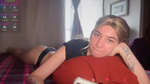 camii19y online show from March 26, 2026, 8:14 pm