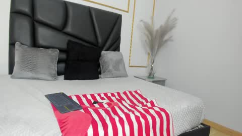 camiirosse online show from May 19, 2026, 7:53 pm