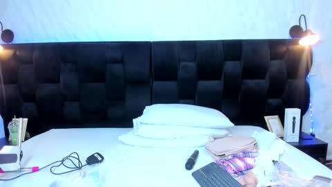 camila__gomez_ online show from January 9, 2026, 12:19 pm