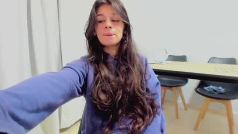 Snapshot of camila_berk chatting on September 23, 2025, 7:00 am Cami online show from September 23, 2025, 7:00 am