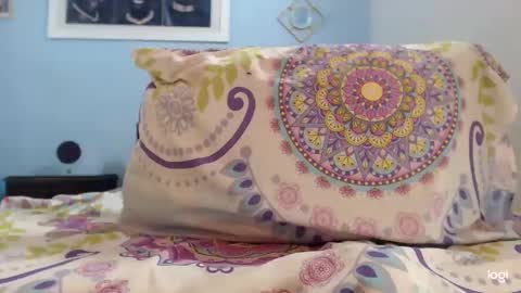 Snapshot of camila_blandexxxx chatting on December 3, 2024, 7:55 pm Instagram camila blande1 online show from December 3, 2024, 7:55 pm