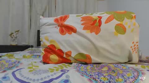 Snapshot of camila_blandexxxx chatting on October 31, 2025, 7:59 pm Instagram camila blande1 online show from October 31, 2025, 7:59 pm