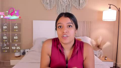 Snapshot of camila_bustamante_ chatting on May 20, 2026, 2:01 pm camila_bustamante_ online show from May 20, 2026, 2:01 pm