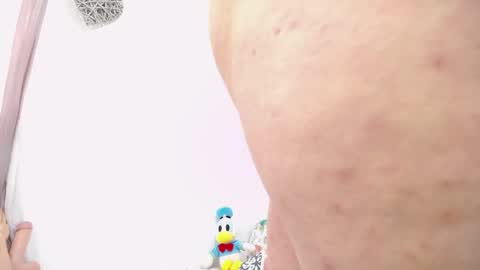 Camila online show from March 4, 2025, 6:07 pm