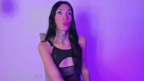 Snapshot of camila_coxx chatting on June 6, 2026, 3:44 am s online show from June 6, 2026, 3:44 am