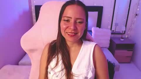 camila online show from July 8, 2026, 5:50 pm