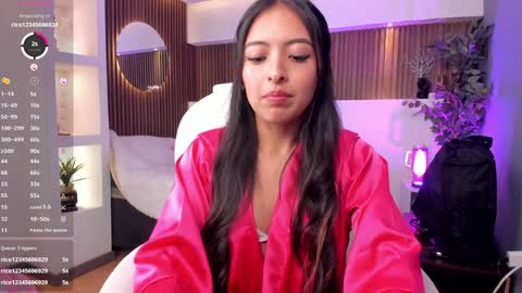 Camila online show from December 22, 2024, 11:52 pm