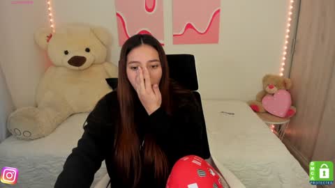  C A M I  online show from December 14, 2024, 12:44 am