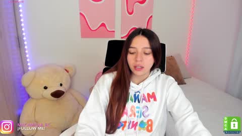  C A M I  online show from January 4, 2025, 11:38 pm