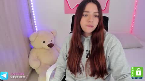  C A M I  online show from February 18, 2025, 10:36 pm