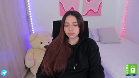  C A M I  online show from February 27, 2025, 9:58 pm