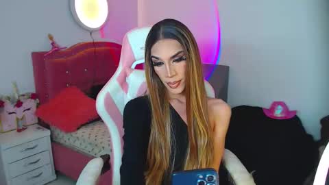 Camila online show from January 9, 2026, 8:32 pm