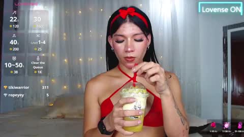 Cami vazques online show from March 10, 2025, 11:16 pm