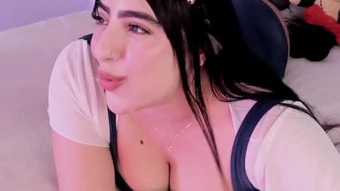 Camila online show from January 14, 2026, 1:44 am