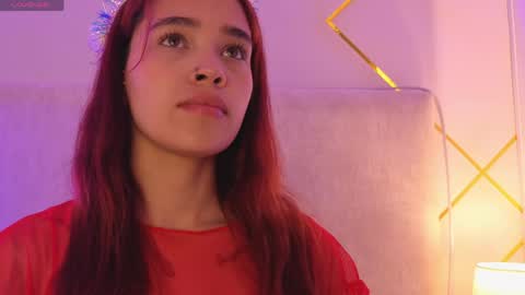 camilaa_smith_ online show from April 15, 2026, 11:50 am