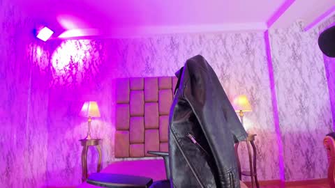    online show from January 11, 2025, 1:11 pm