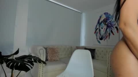 camila manzur online show from January 20, 2025, 10:59 pm