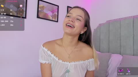 Camila Monroee  online show from December 10, 2024, 1:55 pm