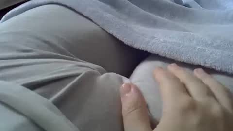 flash 50 tokens BIG CLIT  tits pussy. masturbation big clit 150 tokens fingers inside pussy 1000 tk  pump big clit 300 tk online show from January 17, 2026, 1:27 pm