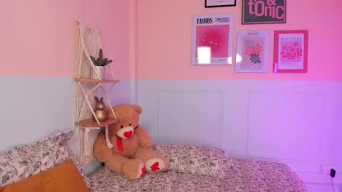 Camila  online show from February 22, 2026, 4:16 pm