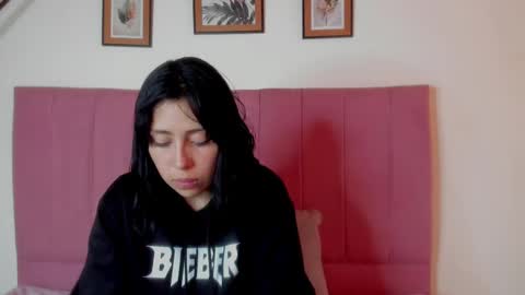 Camila online show from September 27, 2025, 2:00 pm