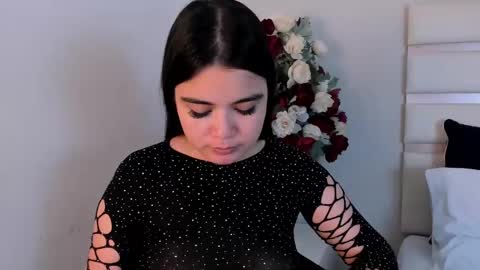 Camila online show from January 17, 2025, 8:56 am