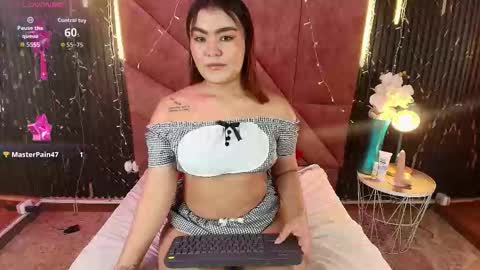 Snapshot of camilathaylor chatting on February 19, 2026, 9:22 pm Camila Thaylor online show from February 19, 2026, 9:22 pm