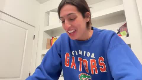 camiliakxoxo online show from February 24, 2025, 3:55 am