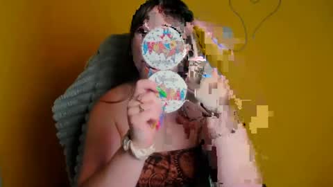 Camilla online show from June 18, 2026, 5:30 am