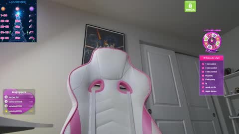 CamillaCassidy online show from December 18, 2024, 10:46 pm