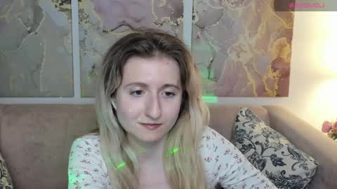 Snapshot of camilladreamer chatting on May 16, 2026, 5:56 pm camilladreamer online show from May 16, 2026, 5:56 pm