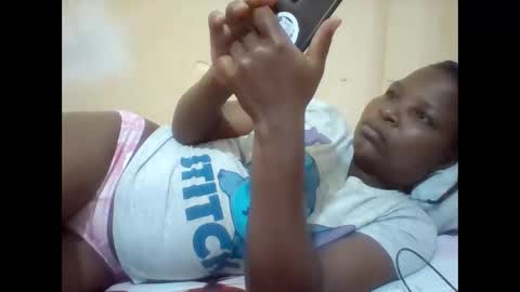 camillah_sweet online show from June 4, 2026, 6:14 pm