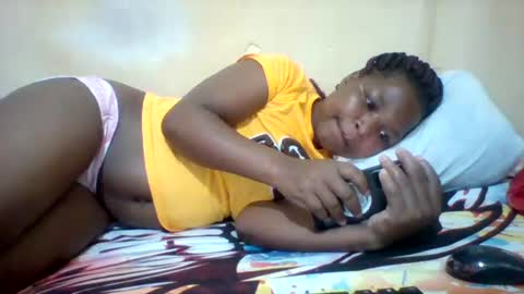 camillah_sweet online show from July 26, 2026, 7:37 am