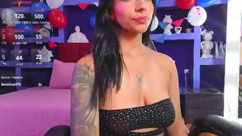 Snapshot of camille1310 chatting on July 14, 2026, 2:05 am Camille online show from July 14, 2026, 2:05 am