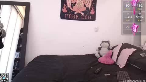 Snapshot of camille_666 chatting on November 27, 2025, 9:06 pm Camille online show from November 27, 2025, 9:06 pm