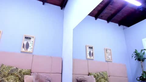 Camille online show from January 21, 2025, 9:36 pm