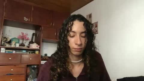 Snapshot of camille_delrey chatting on February 12, 2025, 5:16 pm Camille online show from February 12, 2025, 5:16 pm