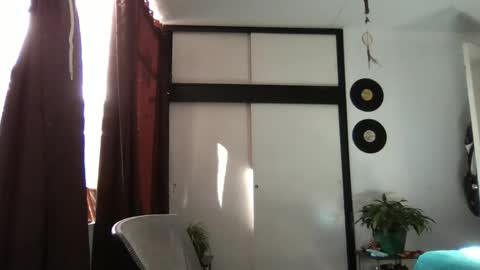 Snapshot of camille_delrey chatting on September 9, 2025, 8:19 pm Camille online show from September 9, 2025, 8:19 pm