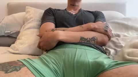 Snapshot of camilo__ chatting on February 20, 2026, 10:10 pm camilo online show from February 20, 2026, 10:10 pm