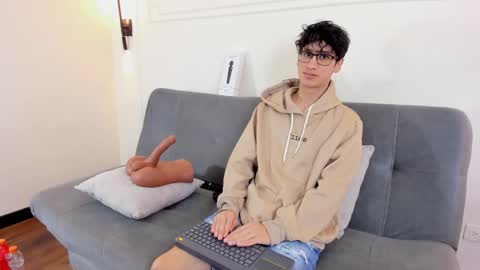 Camilo online show from December 16, 2025, 2:49 am