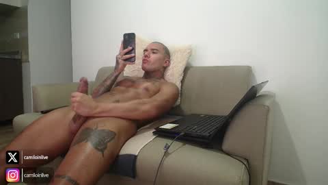 camiloinlive online show from October 28, 2025, 1:42 am