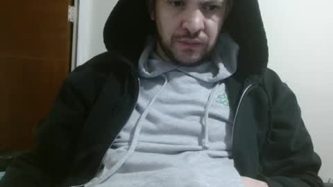 Snapshot of camiloking17 chatting on February 19, 2025, 9:50 am camilo online show from February 19, 2025, 9:50 am